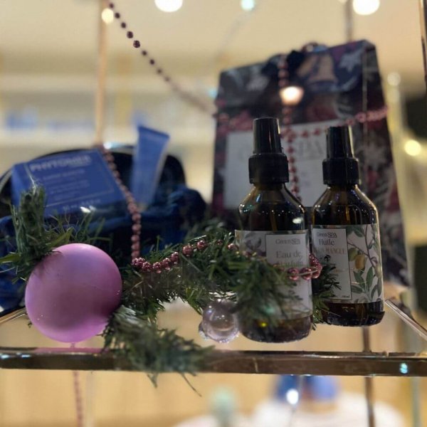 Coffrets Phytomer et Green Spa dans l’institut Au Fil du Corps de Veuzain sur Loire